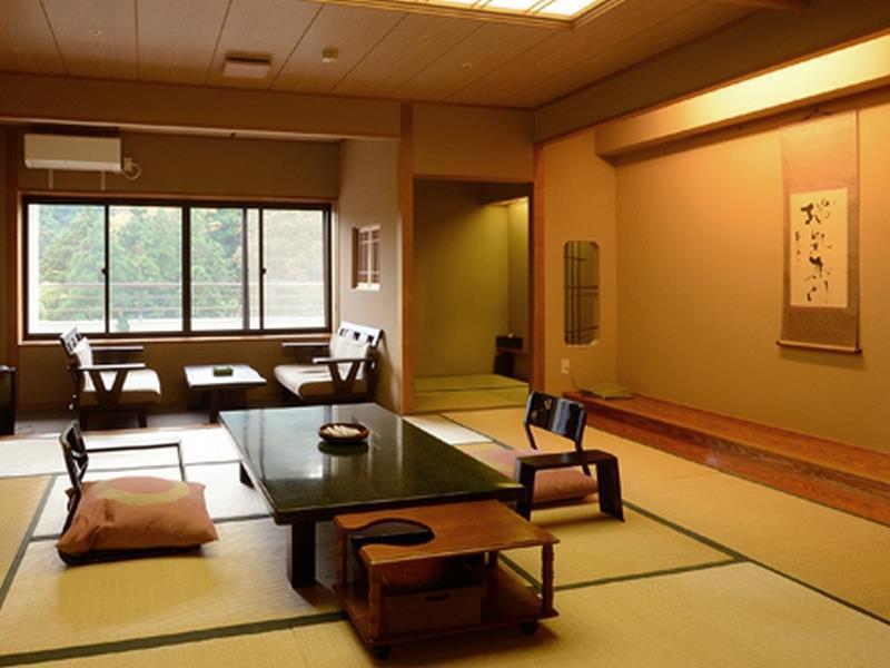 Kutsurogijuku Chiyotaki Hotel Aizuwakamatsu Exterior photo